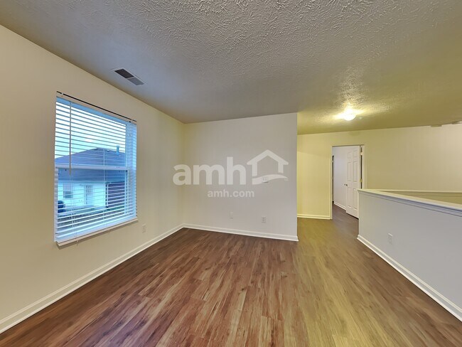 Building Photo - 2874 Meadow Point