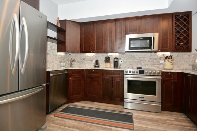 Building Photo - 1163 Regency Dr