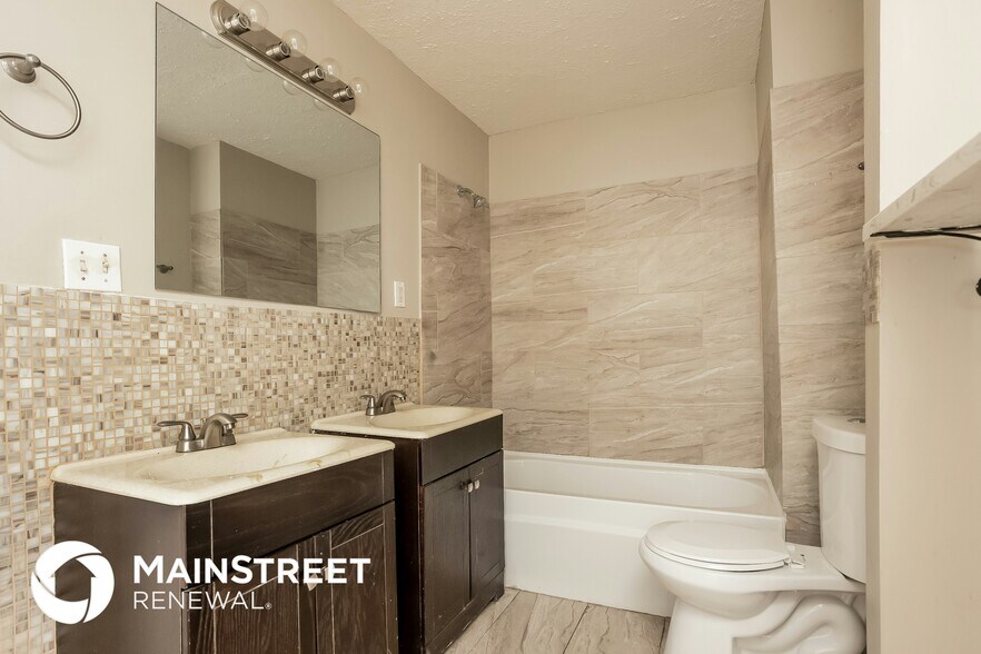 Building Photo - 1960 W Kimberly Rd SW