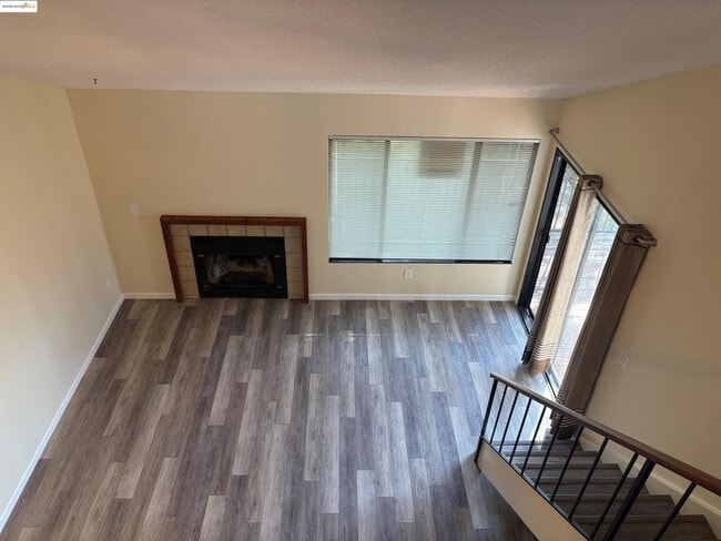 Building Photo - 5854 Yawl St