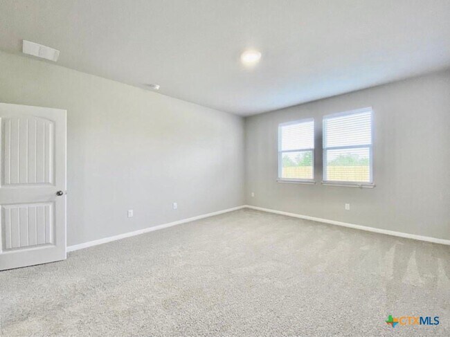 Building Photo - 3012 Tweedy Trail