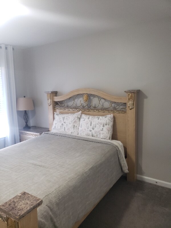 Building Photo - 7592 Holly Ridge Dr