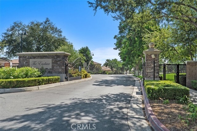 Building Photo - 14564 Monet Dr