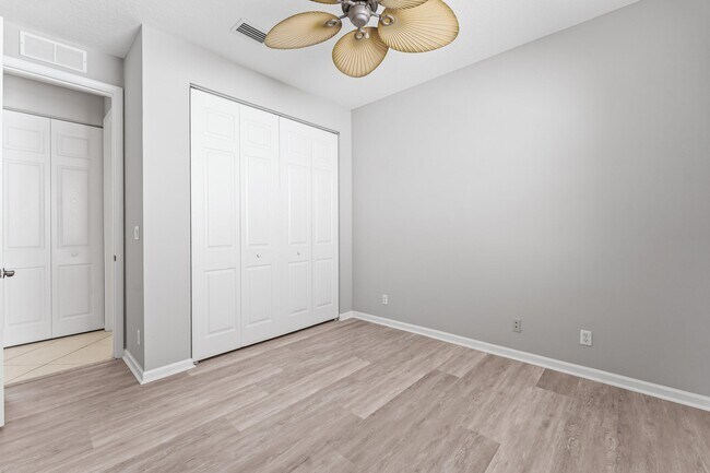 Building Photo - 443 Belle Grove Ln