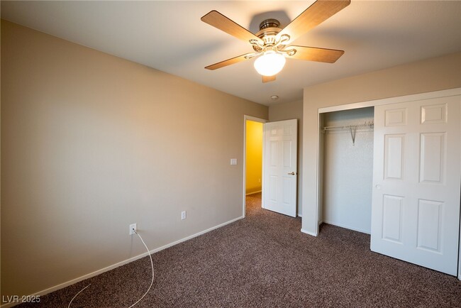 Building Photo - 7270 Bird Cherry St