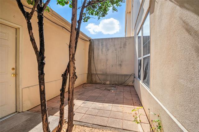 Building Photo - 8007 Ederville Cir