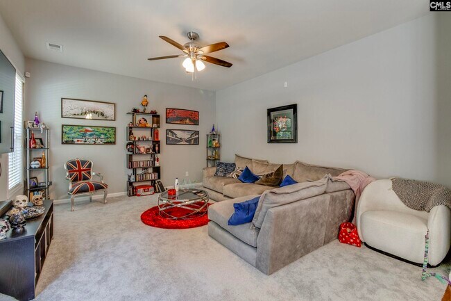 Building Photo - 456 Edenhall Dr