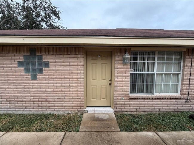 Building Photo - 25 N 7th St