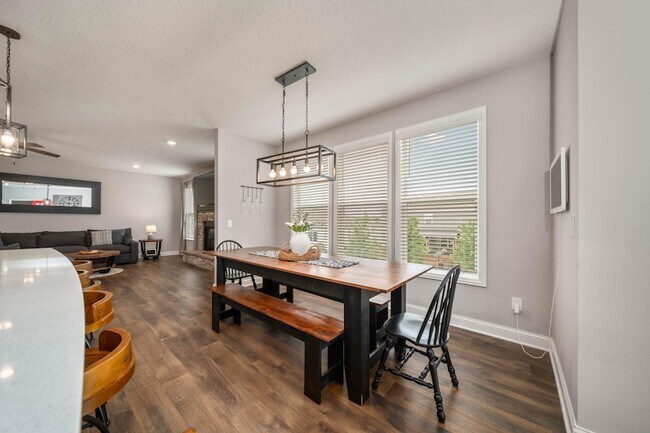 Building Photo - 288 Mahogany Ln