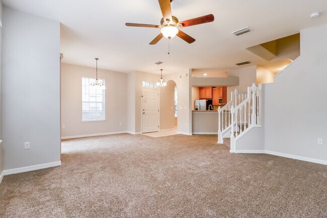 Building Photo - 27921 Pleasure Ride Loop