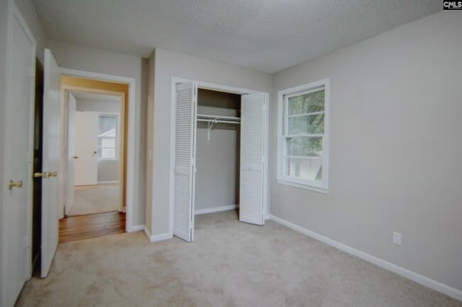 Building Photo - 2475 Drexel Dr