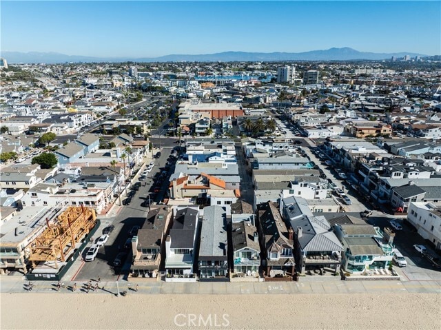 Building Photo - 3012 W Oceanfront