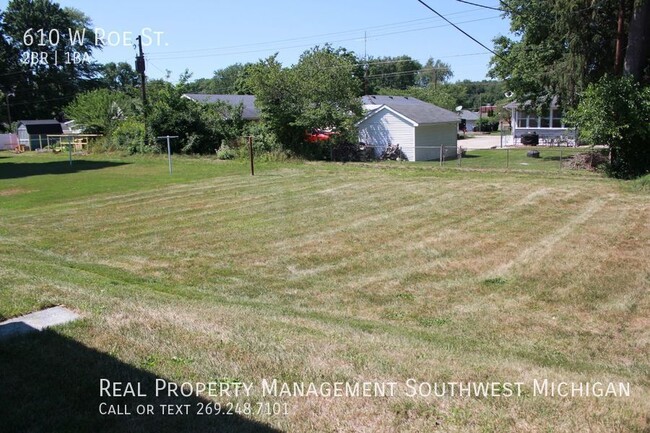 Building Photo - Cute 2 bedroom 1 bath ranch in Buchanan