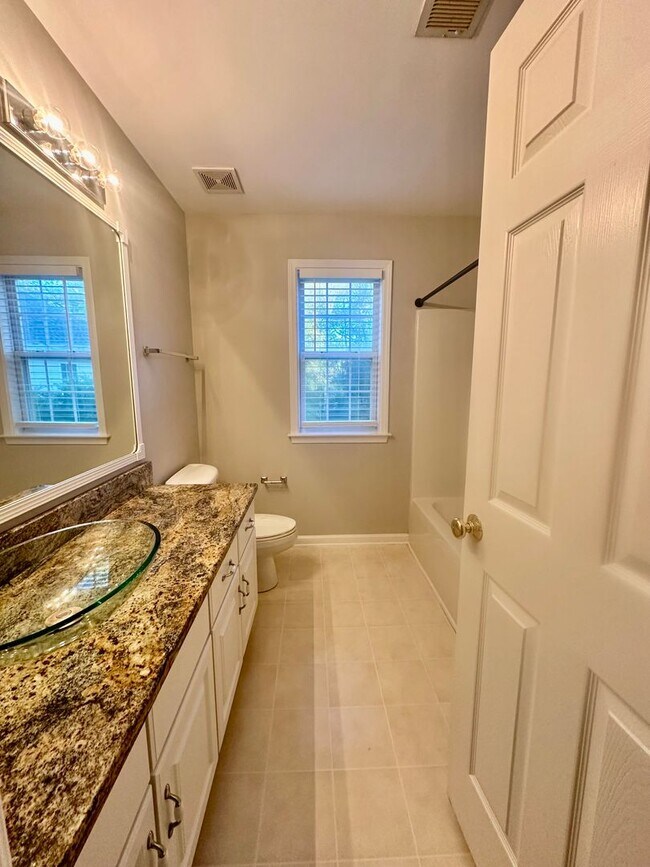 Building Photo - Spacious Waxhaw Home