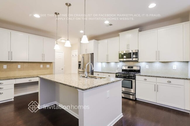 Building Photo - 1366 Wilson Manor Cir SE