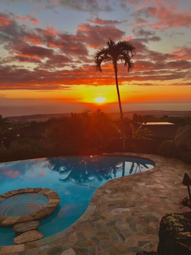 Building Photo - Luxury- Kona Hills Estates : Furnished Exquisite 3-Bedroom, 3.5 Bathroom Retreat