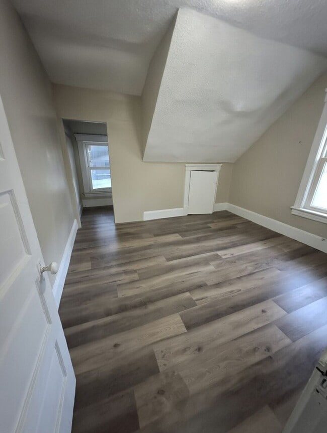 Building Photo - Charming Cape Cod Home with Character and Potential