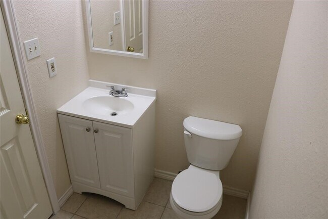 Building Photo - 18635 Bridoon Dr