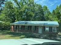 Building Photo - 427 Dixie Dr