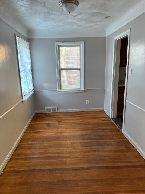 Building Photo - 14019 Edmore Dr