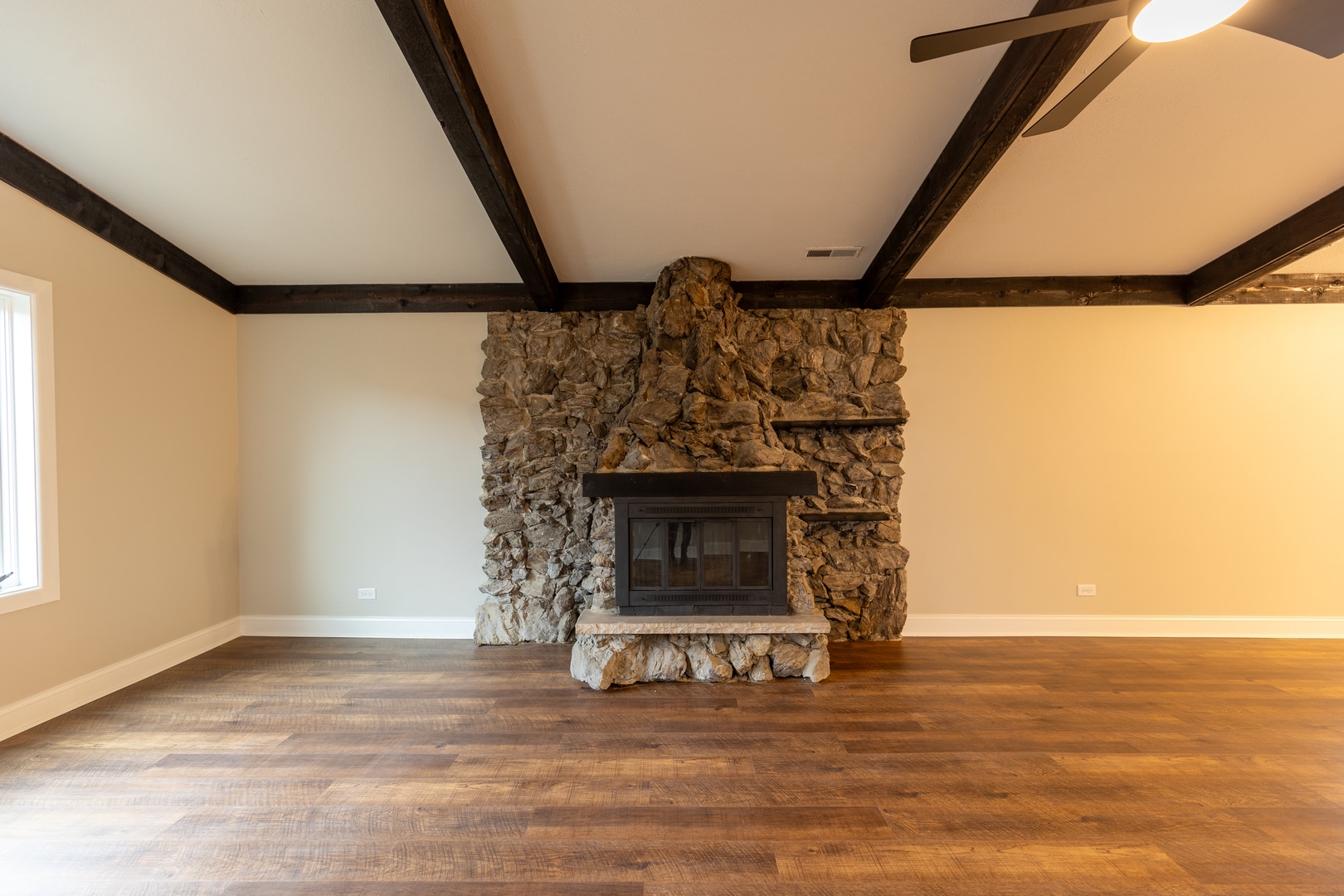 Building Photo - 5643 S Harlem Ave