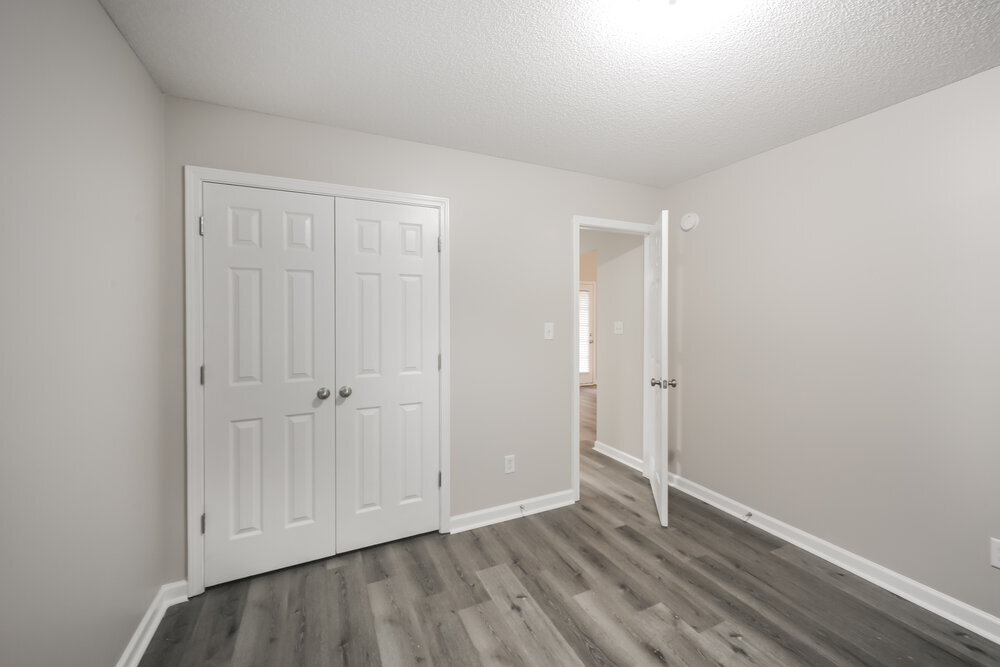 Building Photo - 7959 Ridgedale Dr