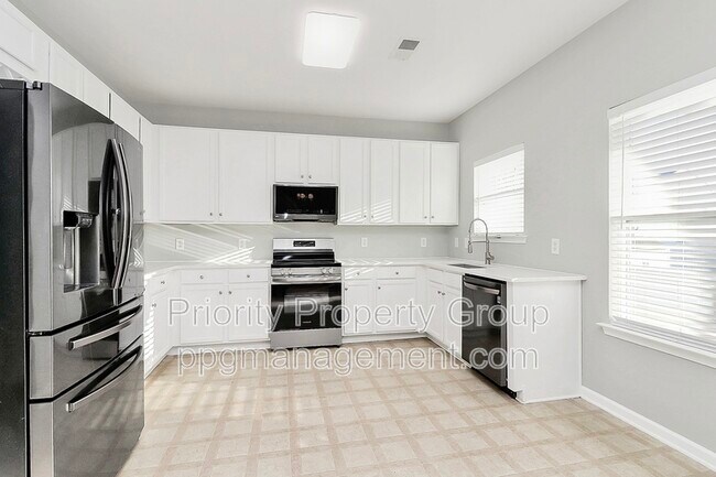 Building Photo - 610 Latimer Way