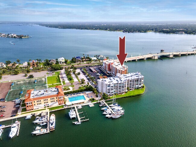 Building Photo - 500 Treasure Island Causeway