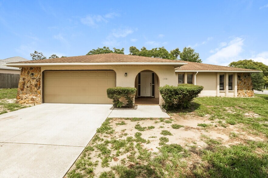 Primary Photo - 13081 Hanley Dr