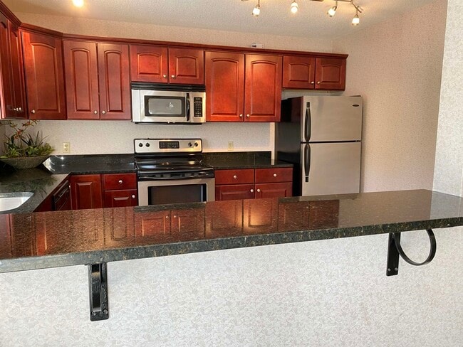 Building Photo - 131 Eastern Ave