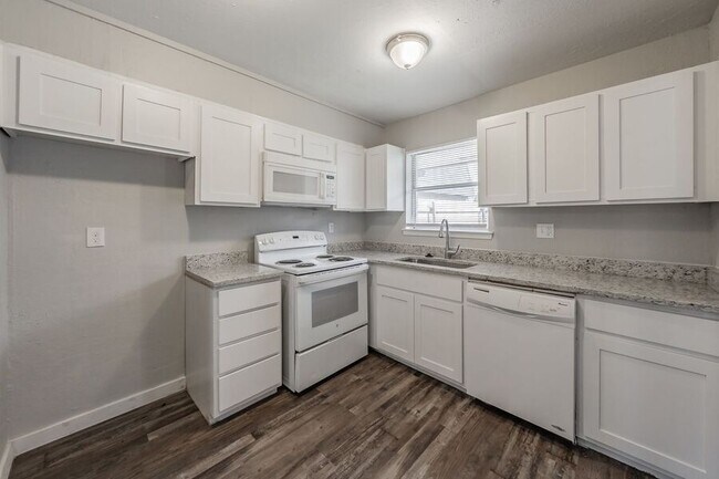 Building Photo - 1774 Belshire Ct