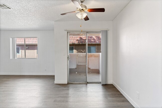 Building Photo - Regency Heights