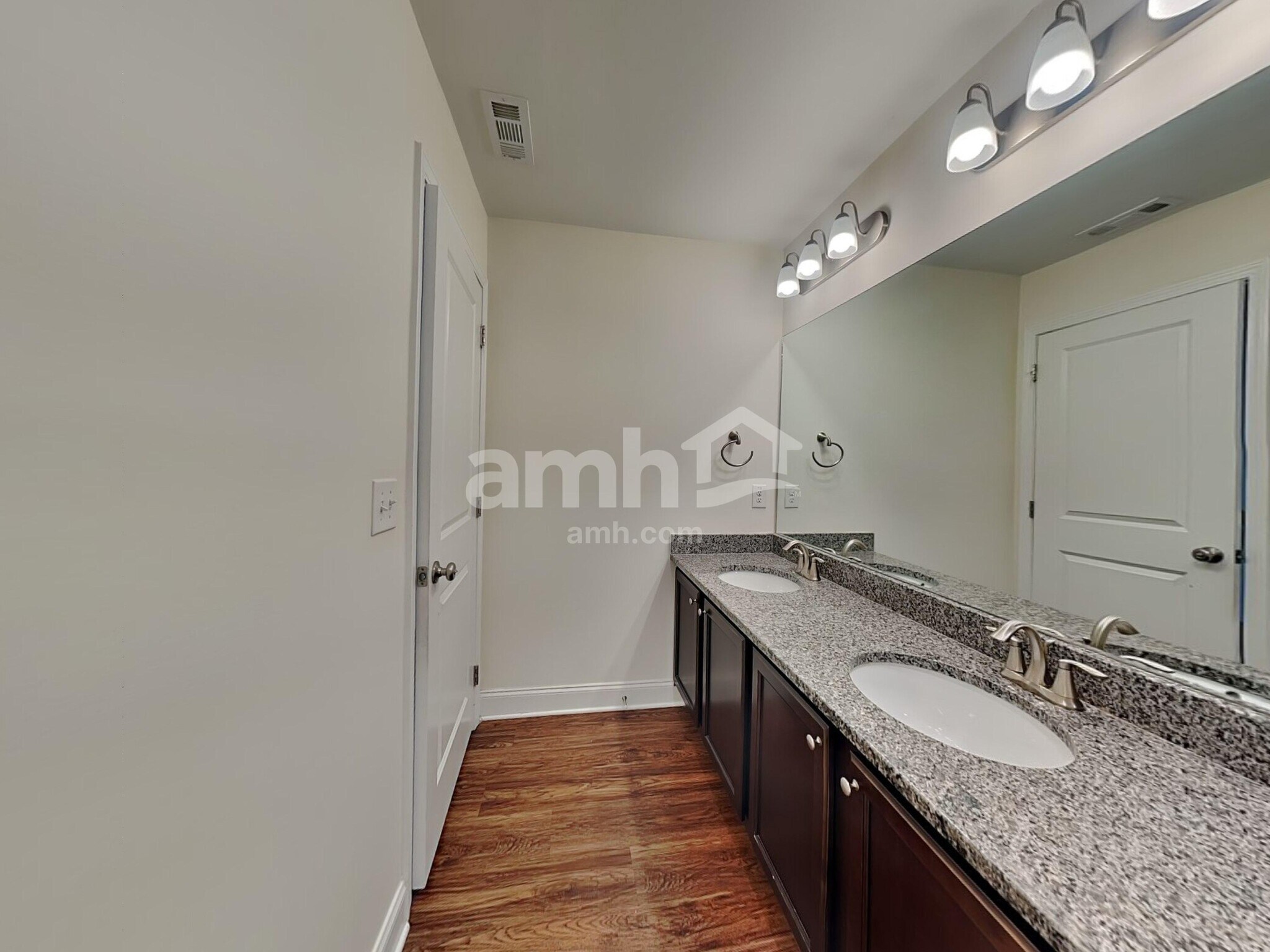 Building Photo - 4812 Chutney Dr