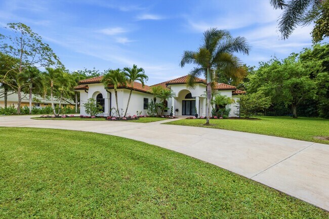 Building Photo - 8717 Estate Dr