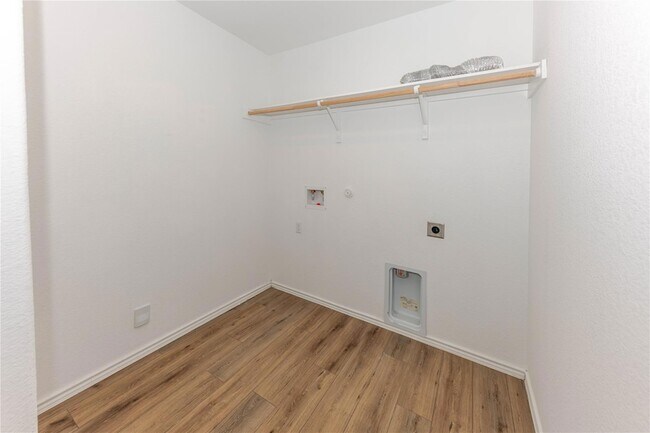 Building Photo - 1129 Catfish Ln