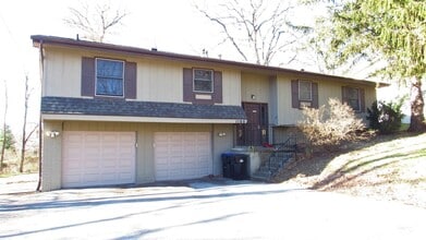 Building Photo - 1108 10th St