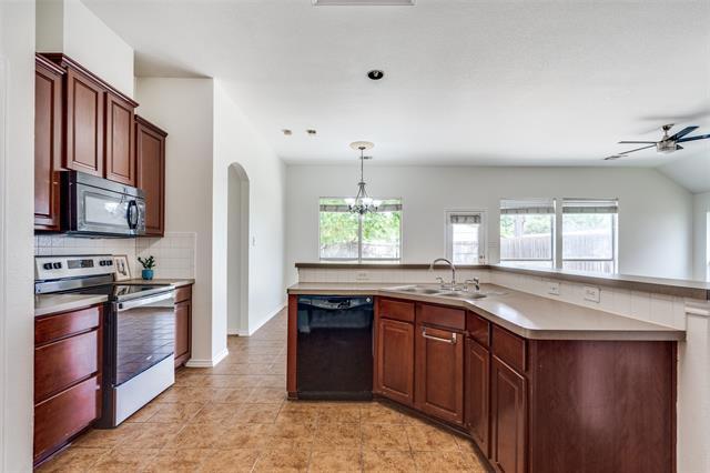 Building Photo - 3209 Rainburst Ln
