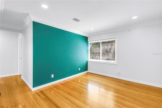 Building Photo - 3301 43rd St