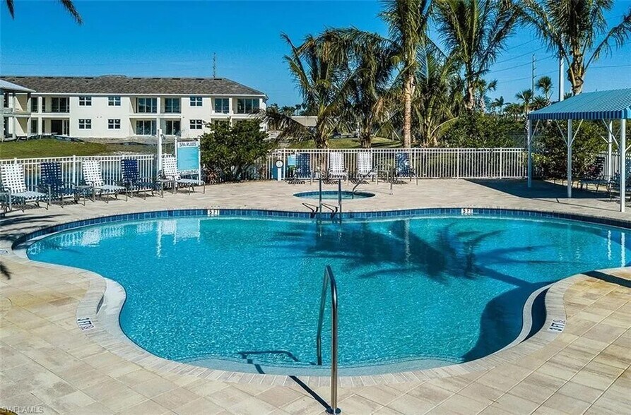 Community Pool - 2318 Sawyers Hill Rd