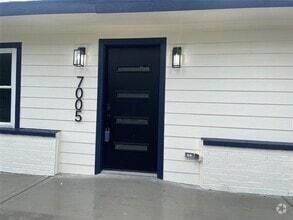 Building Photo - 7005 Kopman Dr