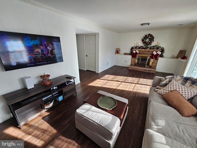 Building Photo - 5909 Wood Sorrels Ct