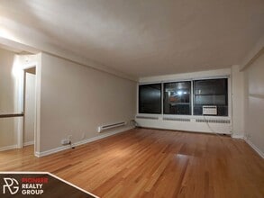 Building Photo - 4180 N Marine Dr