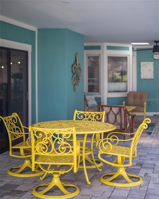 Building Photo - 5005 Canterbury Dr