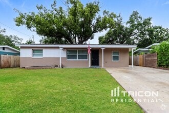 Building Photo - 634 Melissa Rd