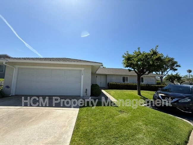 Building Photo - 3328 Paseo Halcon