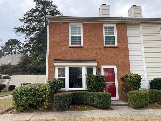 Building Photo - 241 High Creek Dr