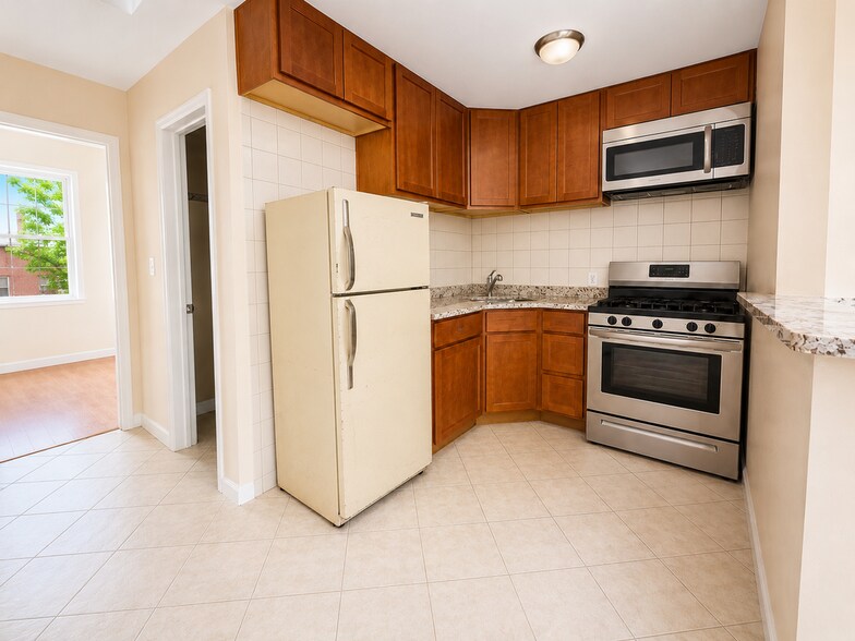 Building Photo - 86 W 21st St