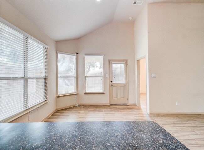 Building Photo - 22411 Albee Dr