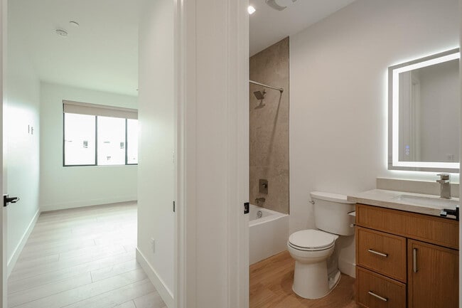 Building Photo - 15006 N Ivory Dr