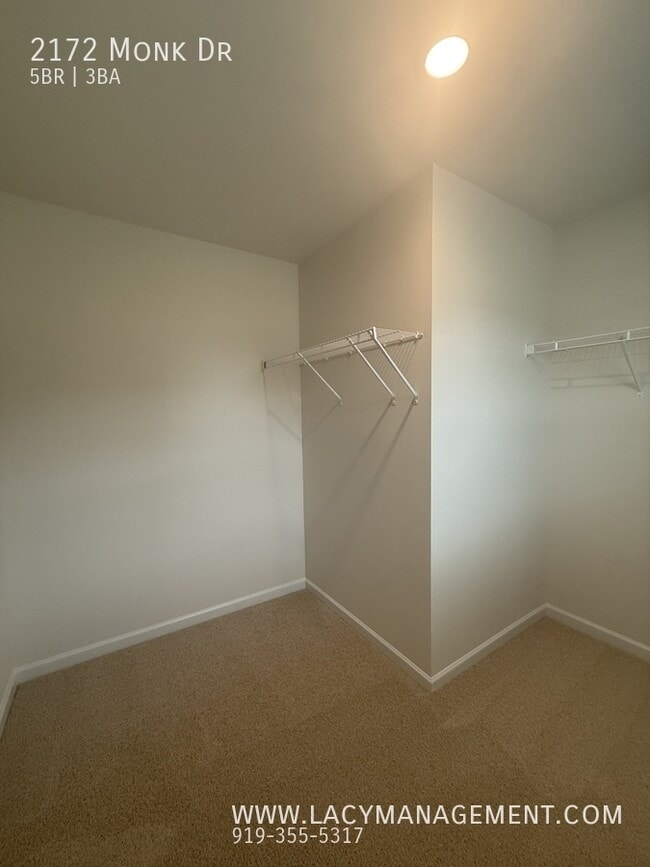 Building Photo - 2172 Monk Dr